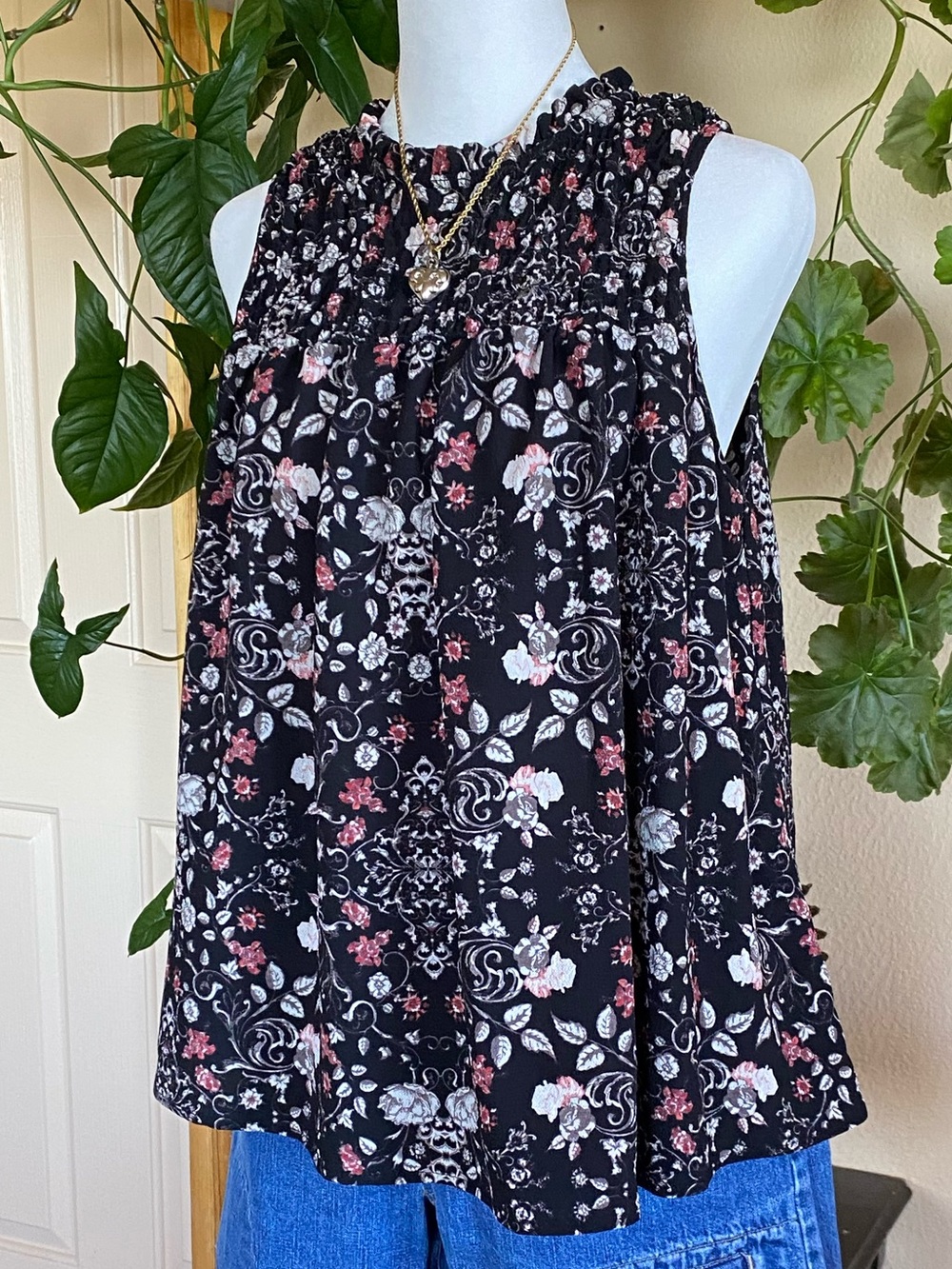 Knox Rose Smocked Floral Tank Boho Sleeveless Top Cottagecore M